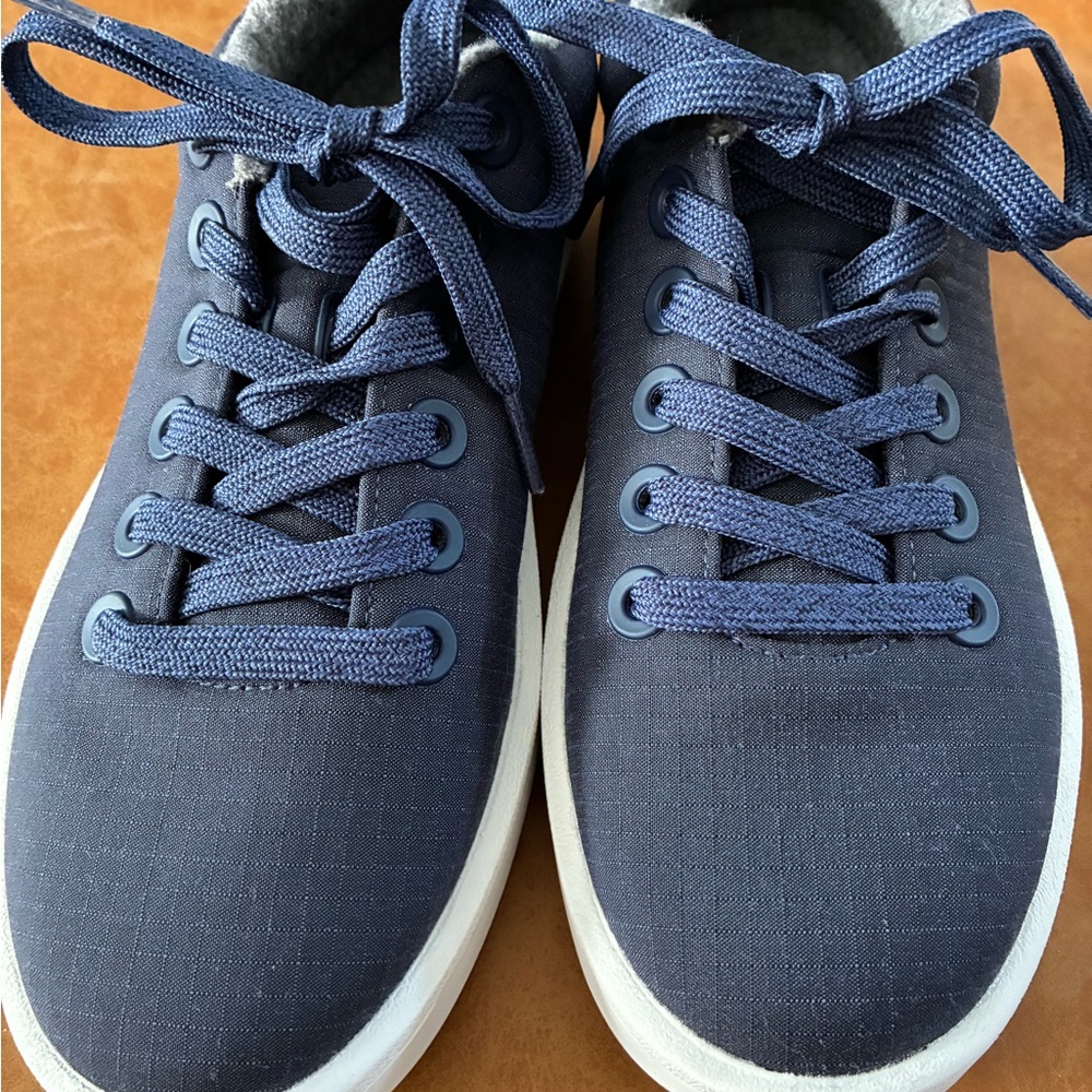 Allbirds Navy Blue Women's Sneakers NWOT